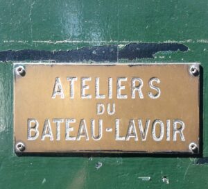 Bateau Lavoir plaque entrée copie